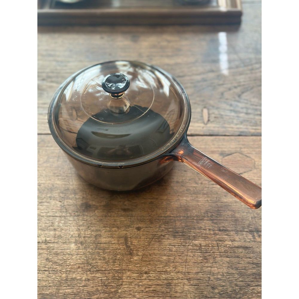 Vision Ware Amber 1.5L Glass Sauce Pan Stock Pot with Lid Vintage Cookware